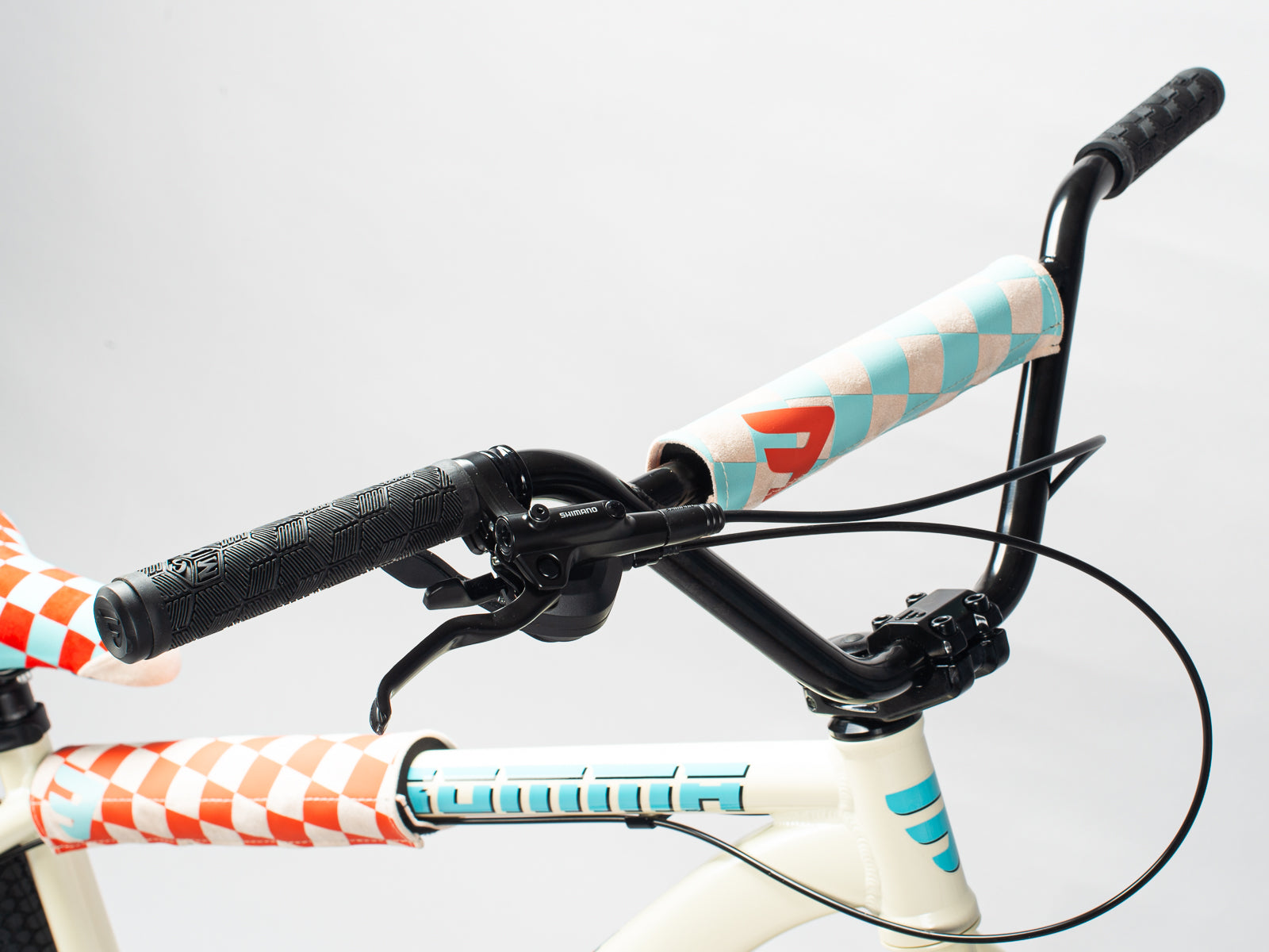 Mafia Bikes Bomma Thrust 29-inch alloy street bike with hydraulic brakes