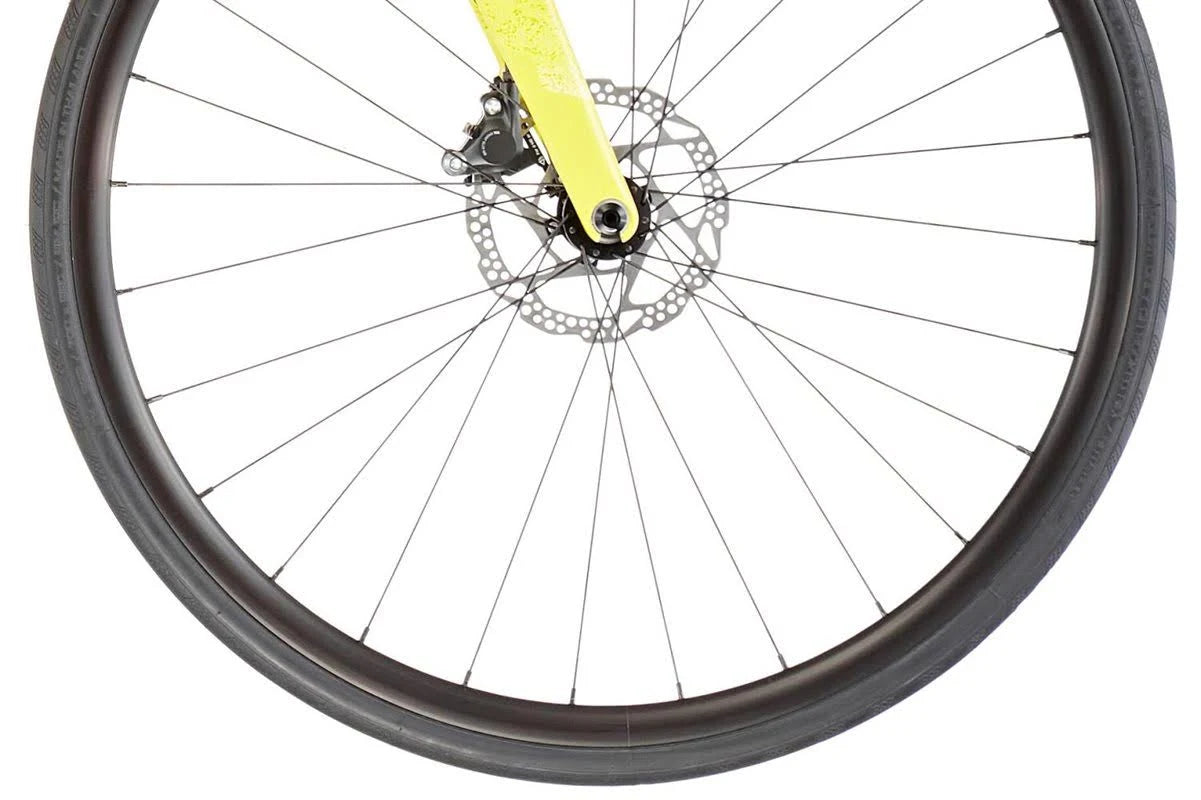 Orbea Orca M40 carbon road bike at Friendly Cycle near Miami