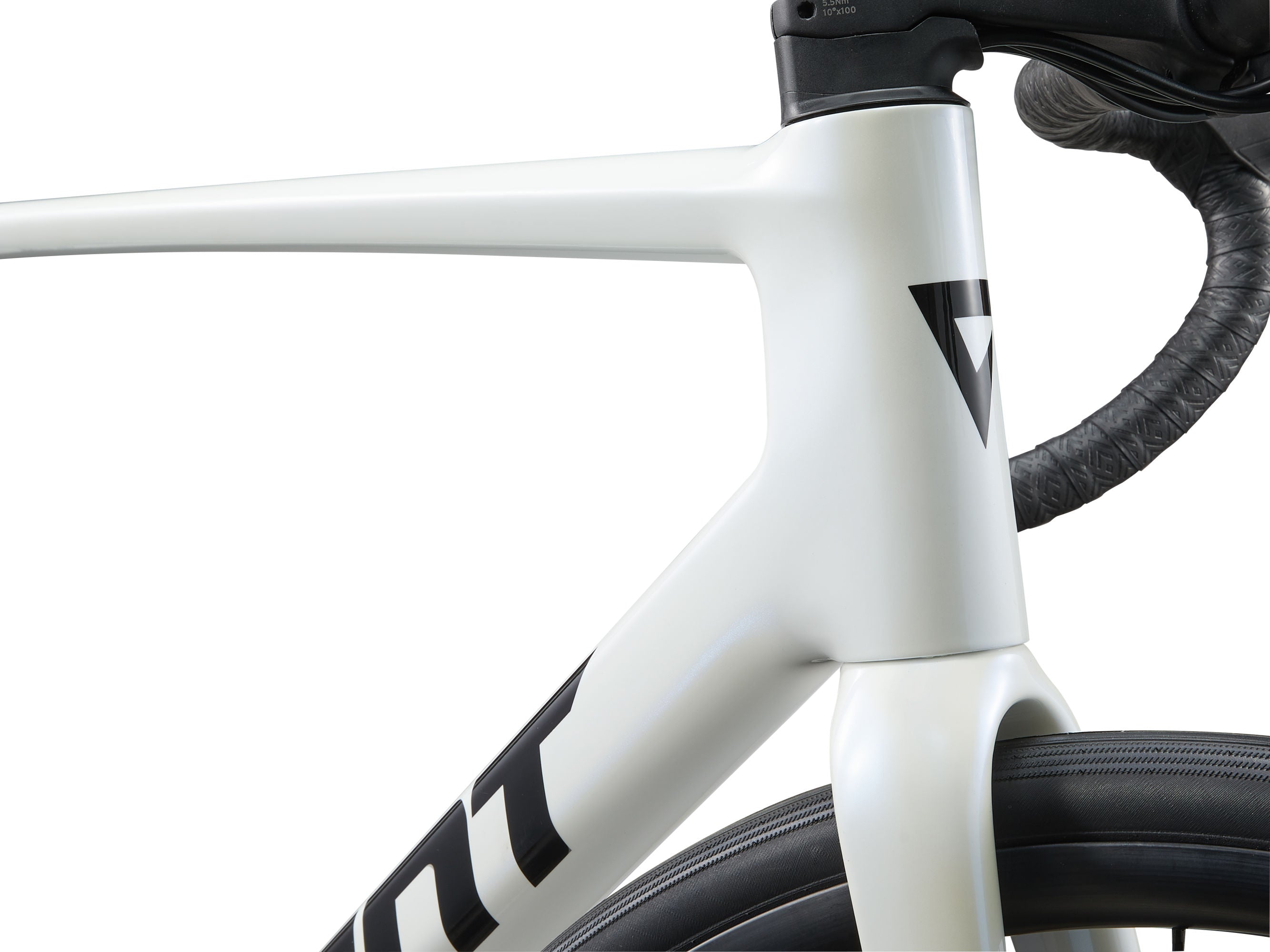 Giant TCR Advanced 2 carbon road bike at Friendly Cycle near Miami
