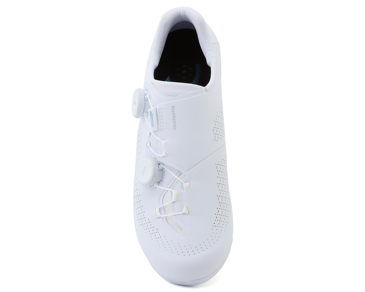 Shimano SH-RC810 road cycling shoe in black, side view